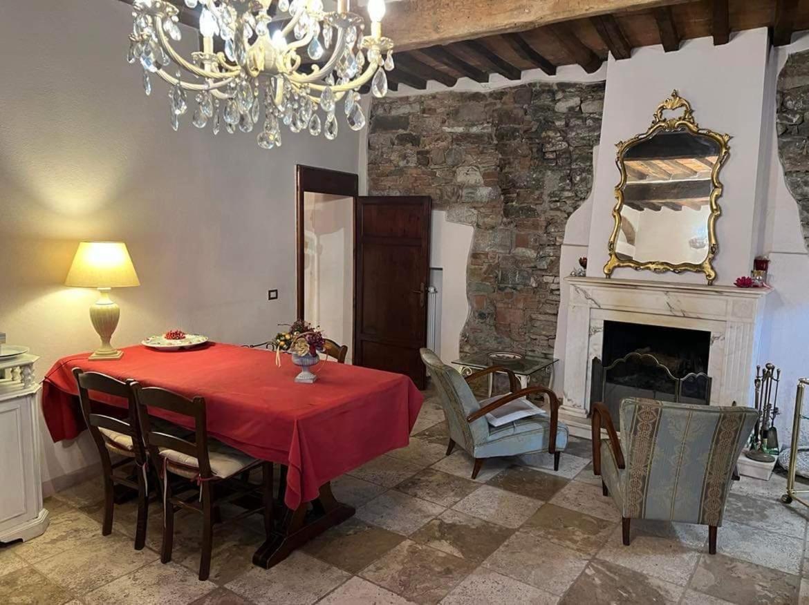 La Piazzetta Toscana B&B Campiglia Marittima Exterior photo
